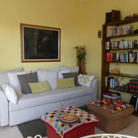 Apartamento Con Vistas A La Ciudad *